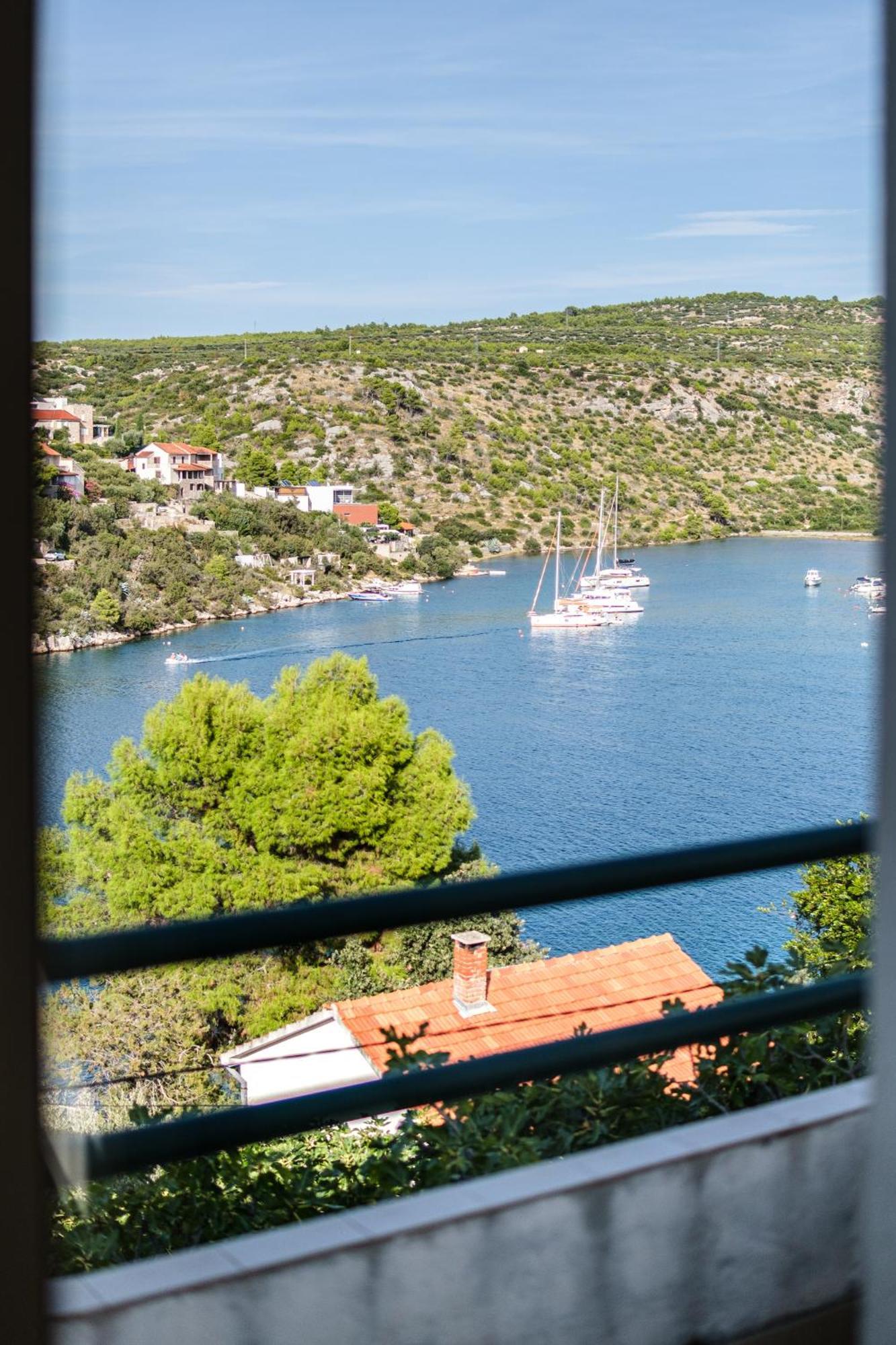 Vila Tudor Bobovisca Экстерьер фото