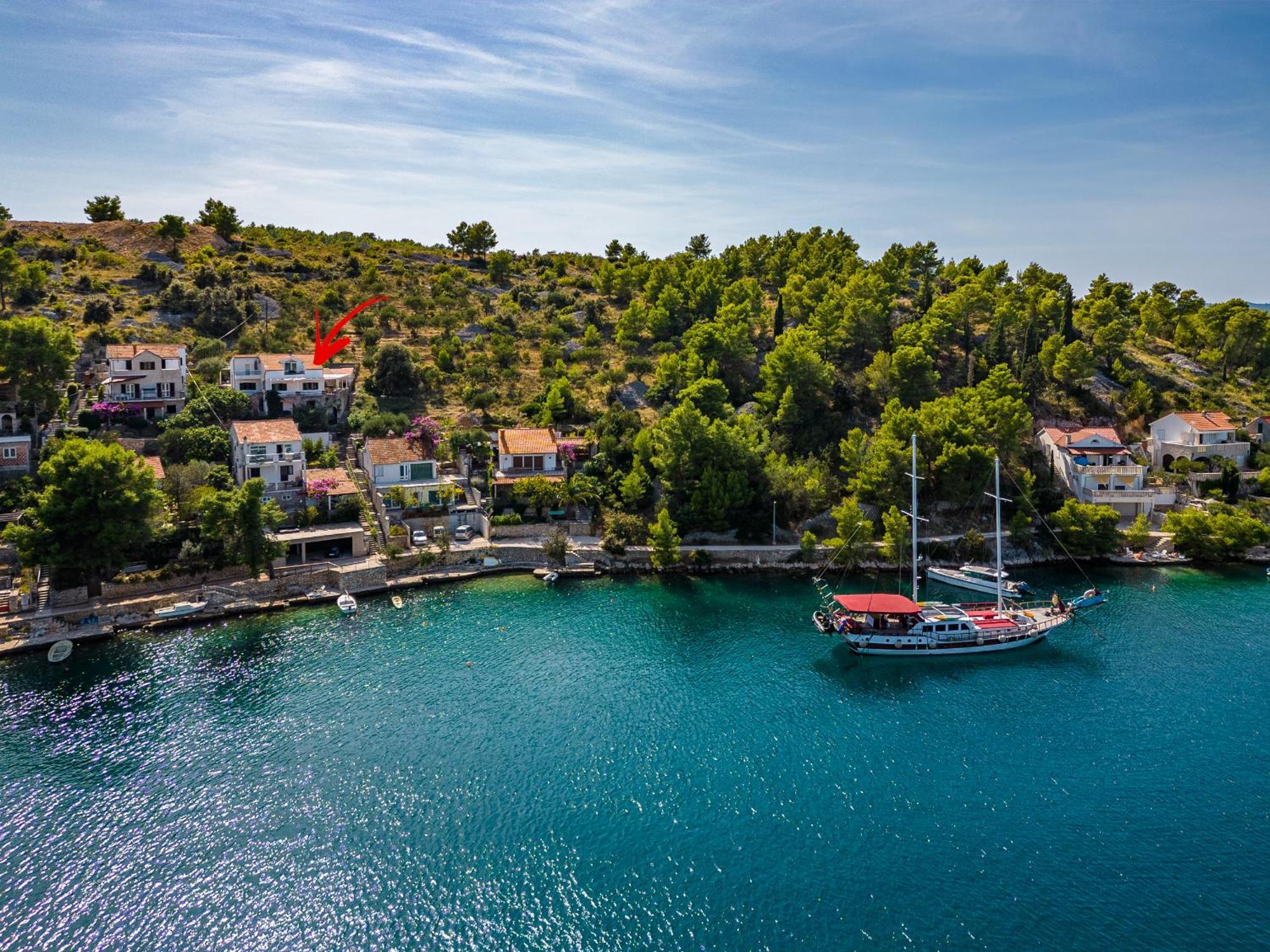 Vila Tudor Bobovisca Экстерьер фото