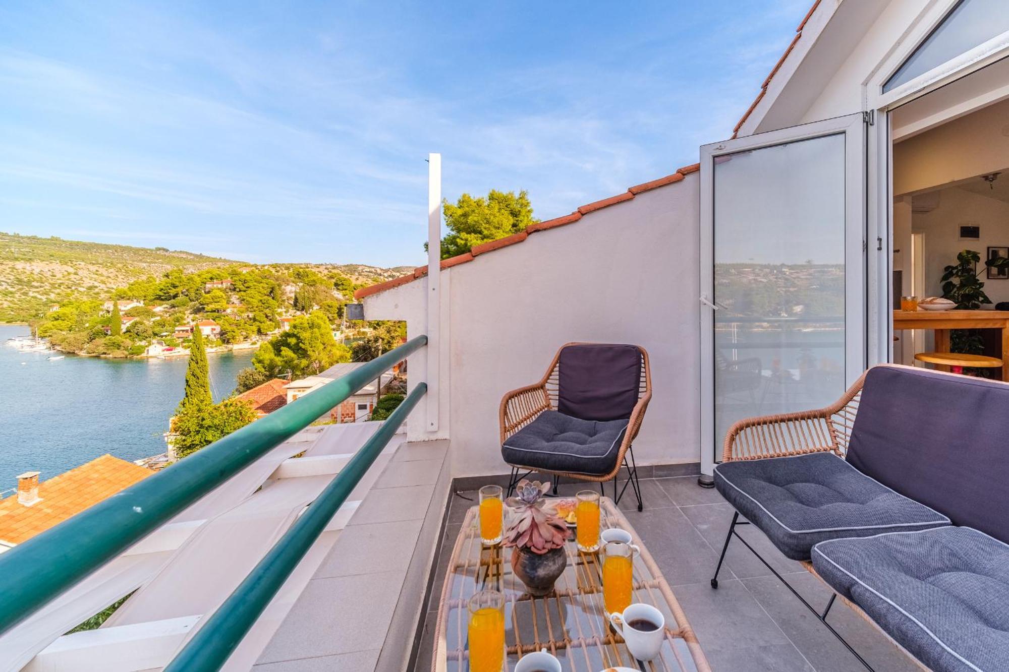 Vila Tudor Bobovisca Экстерьер фото