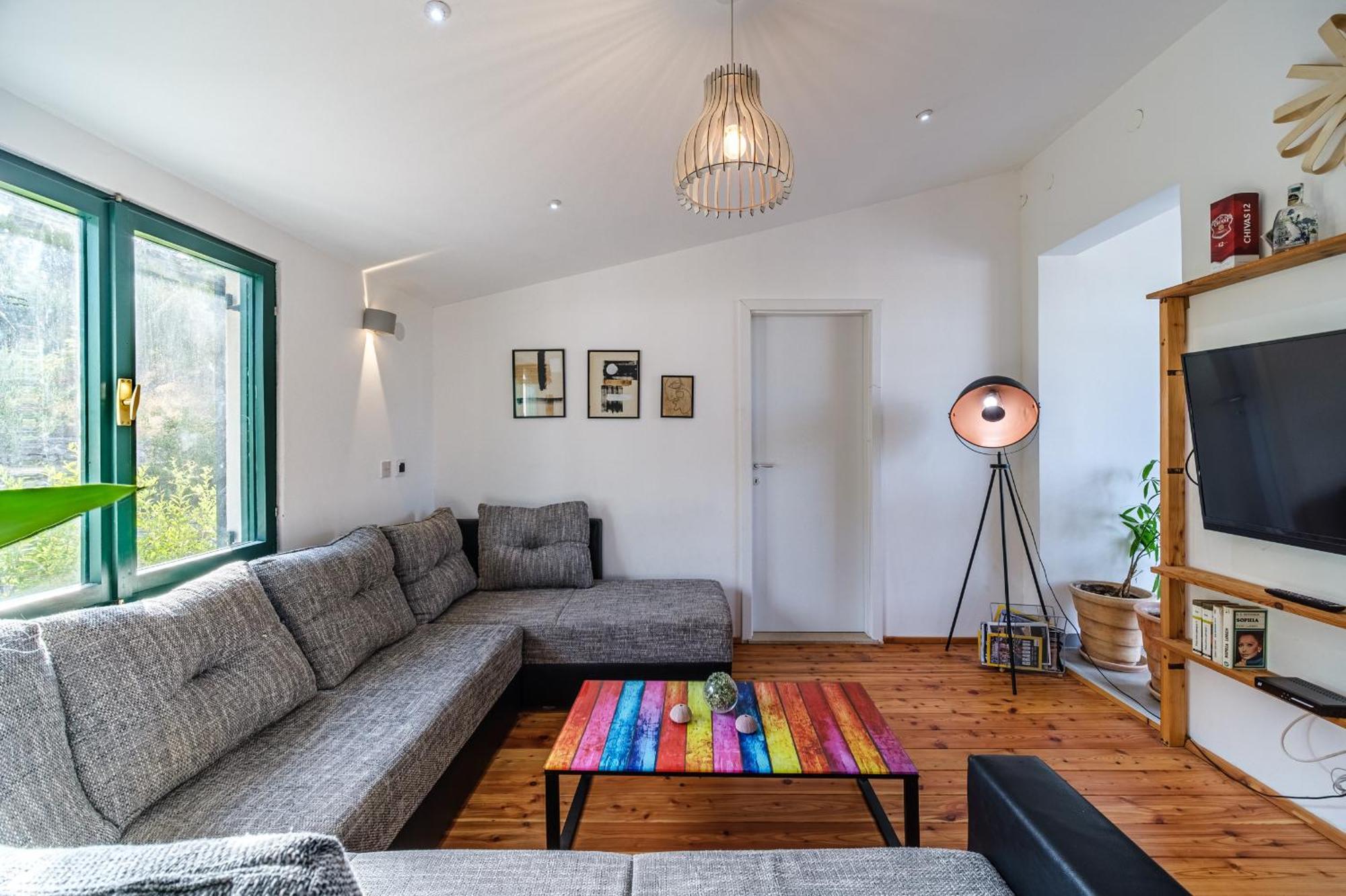 Vila Tudor Bobovisca Экстерьер фото